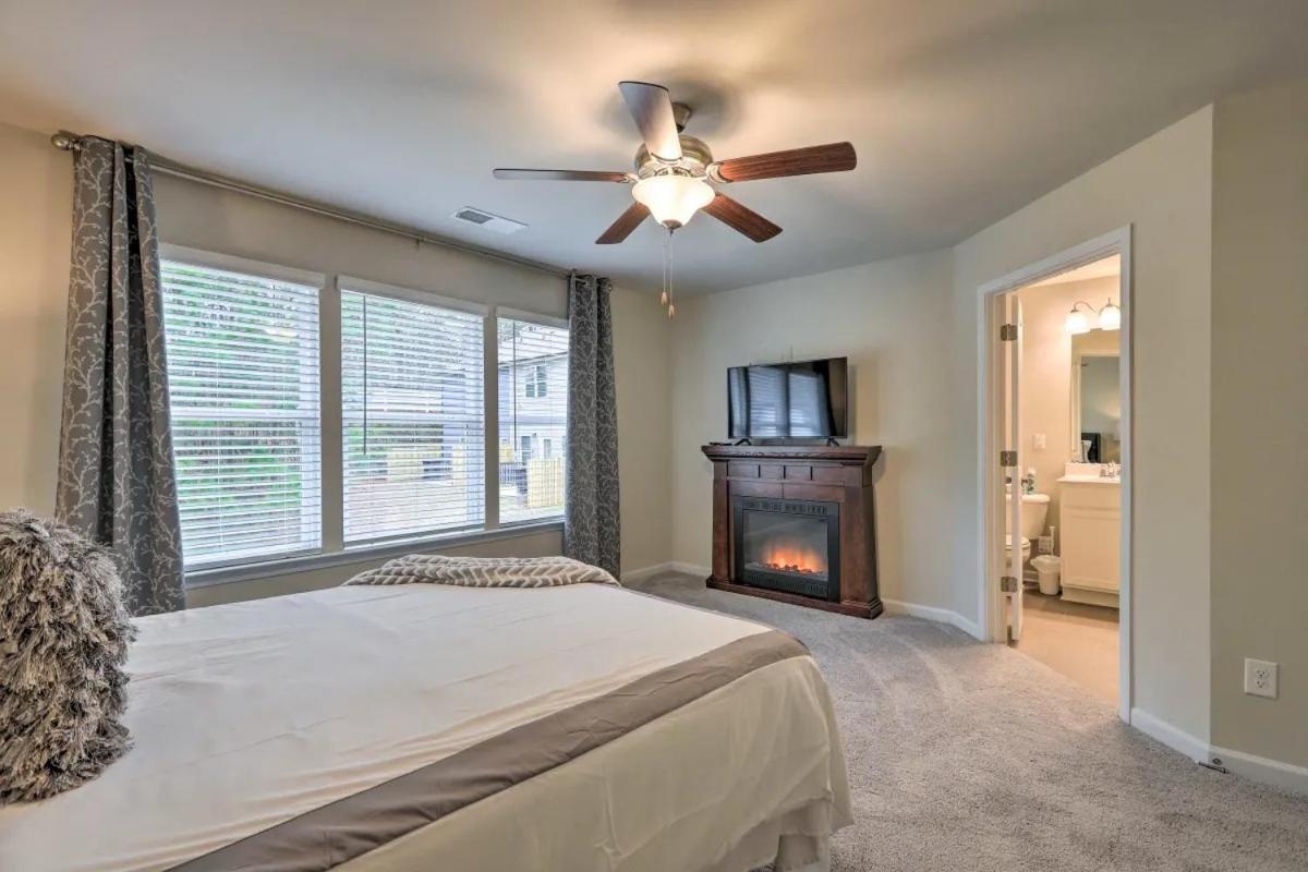 Modern 3Br Townhome 10 Mins To Downtown Atl Atlanta Exterior photo