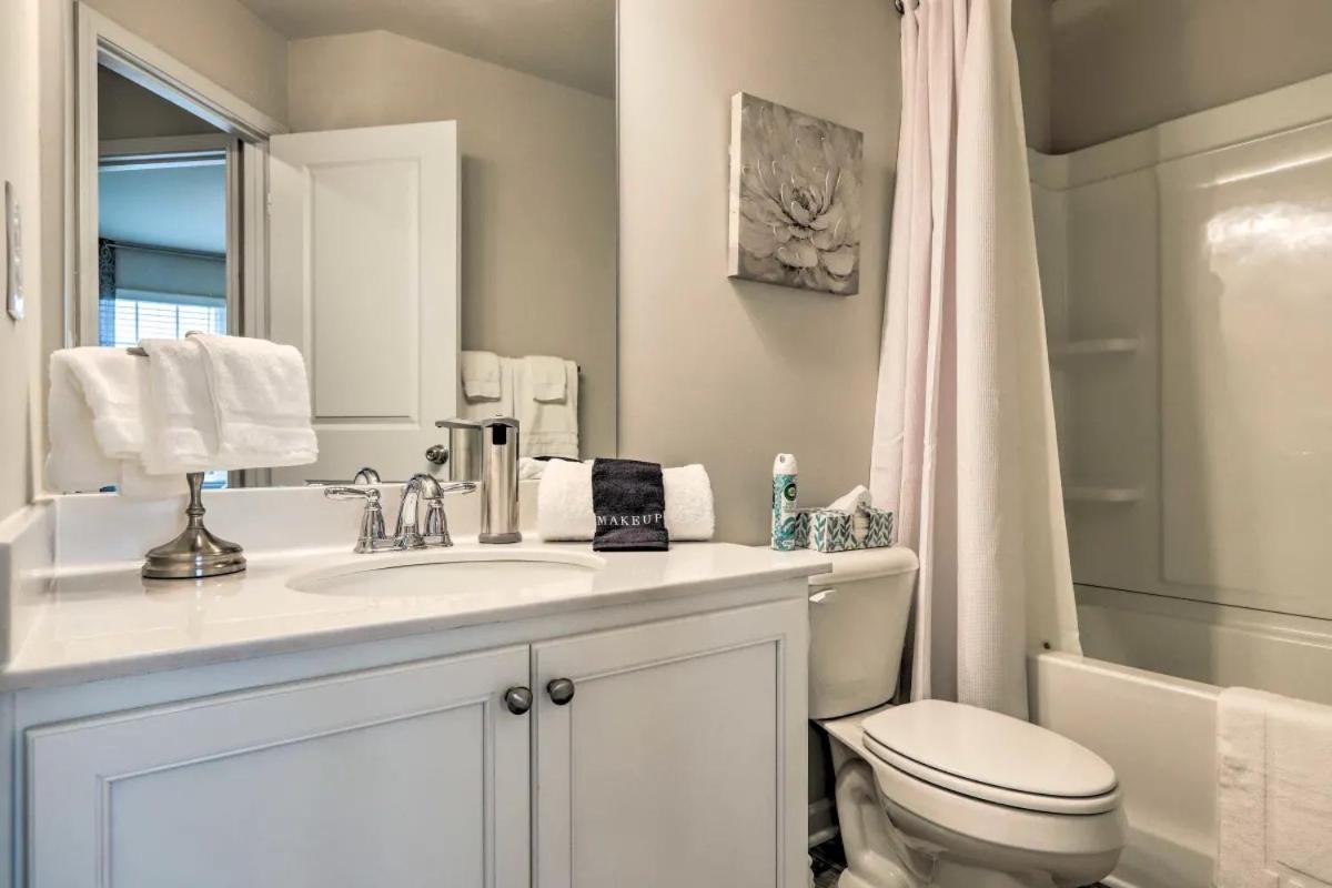 Modern 3Br Townhome 10 Mins To Downtown Atl Atlanta Exterior photo